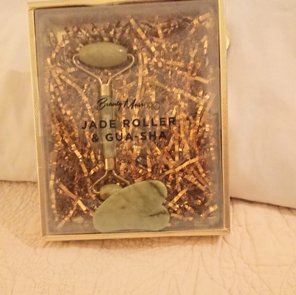 Jade Roller & GUA--SHA Facial Jade Roller women's teen... Gift Set - Picture 16 of 16